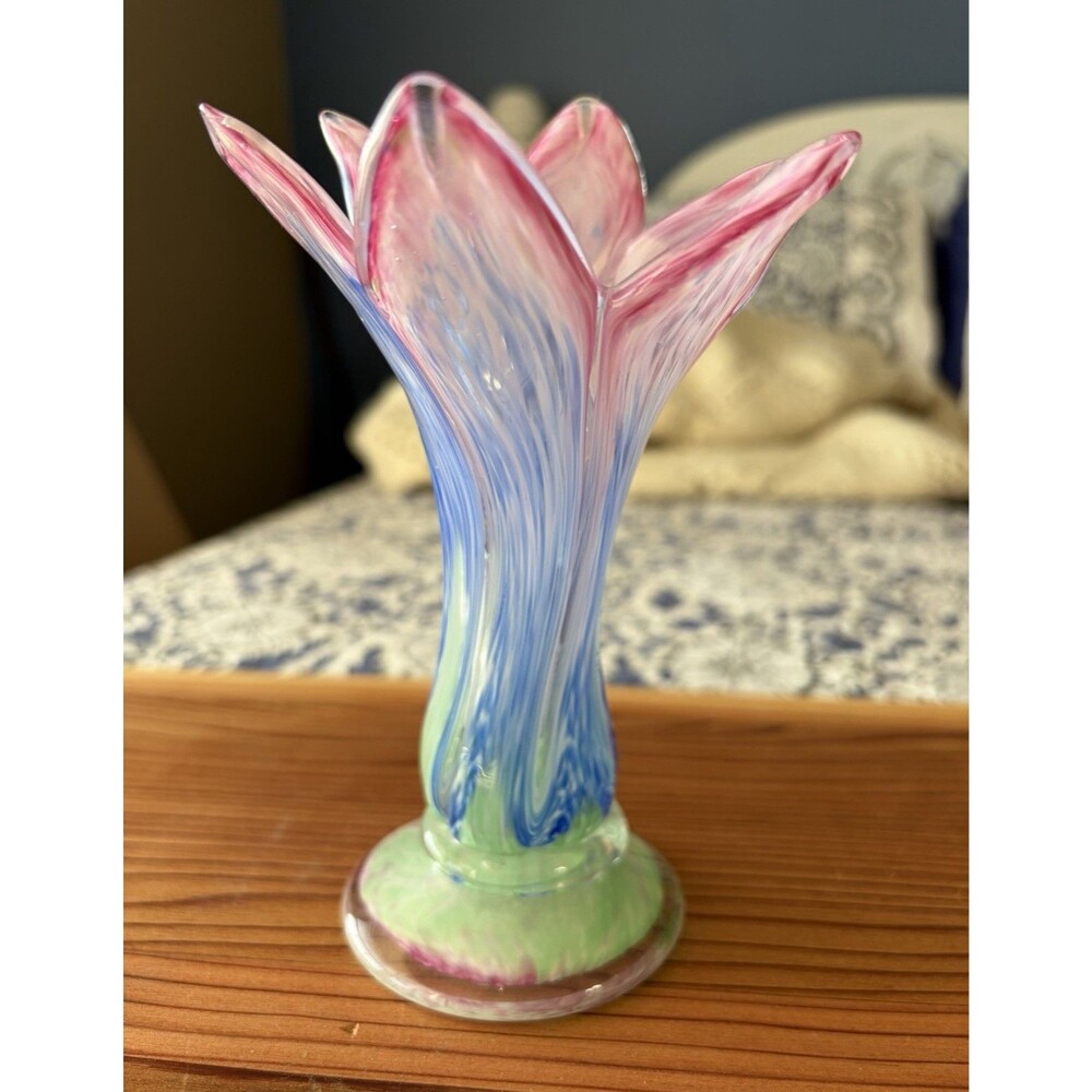 Unmarked Art Hand-blown Glass Bud Vase Swirl Pink Blue Green Glossy no chips